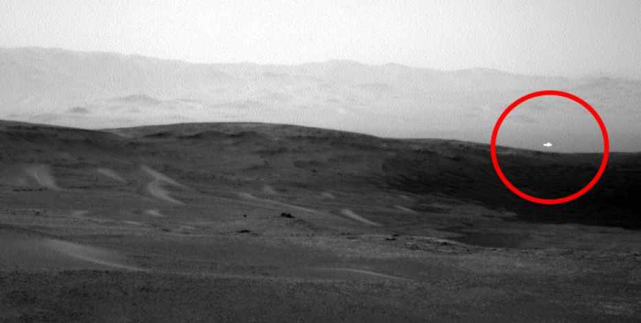 نور سفید مرموز ناشناخته در مریخ - ساعت 03:53:59 به وقت جهانی در 16 ژوئن 2019 توسط کاوشگر ناسا