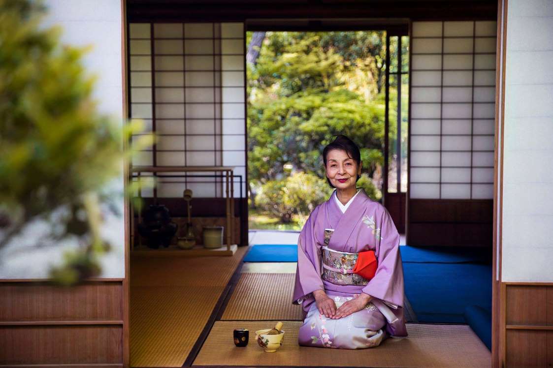 ژاپن زنی در خانه ژاپنی